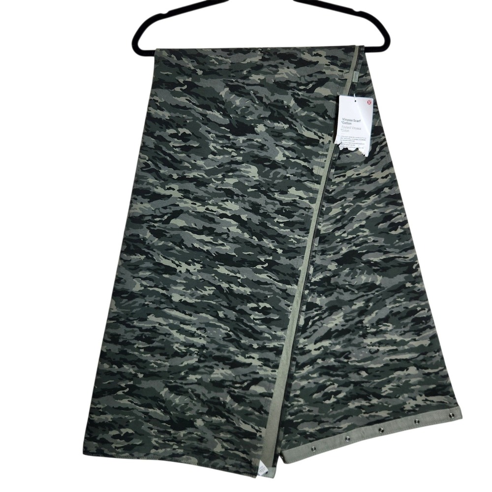 Lululemon Vinyasa Scarf Cotton Camo Green Grey Snap Infinity Wrap OS